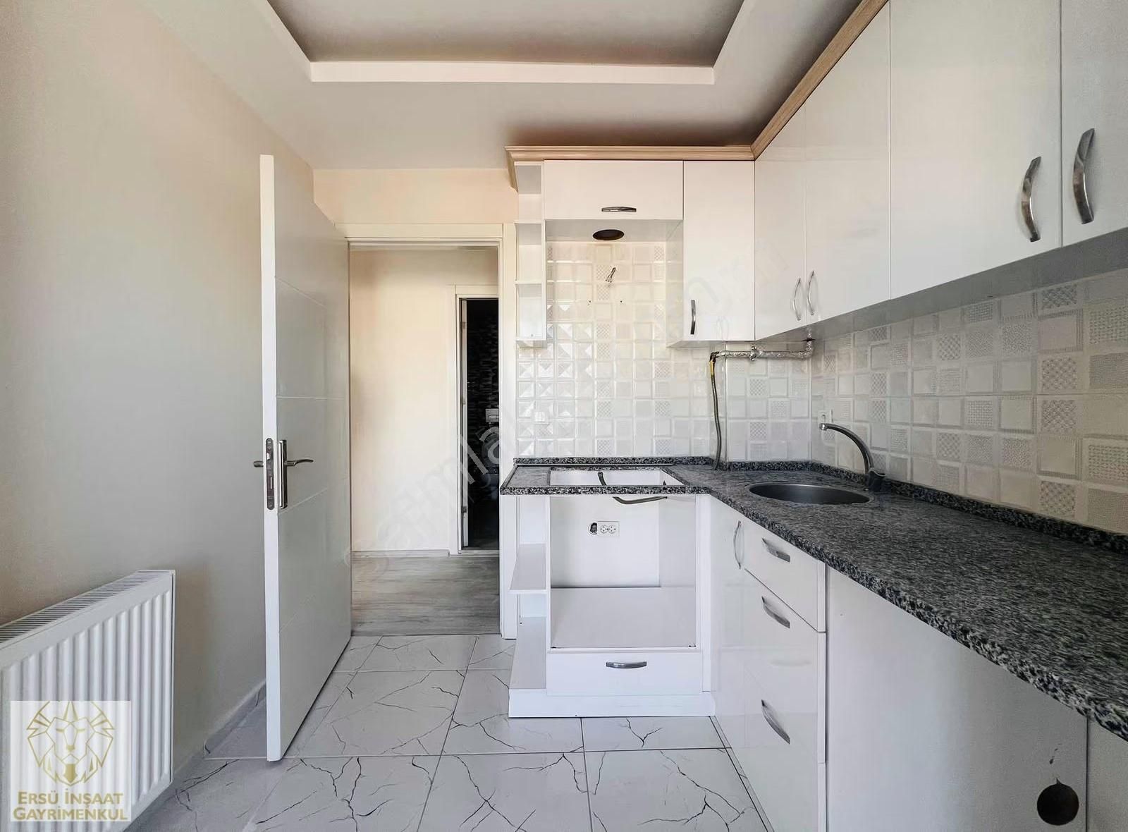 Ersü'den 3+1 Doğalgazlı Ebeveyn Banyolu Otoparklı Lüks Daire - Görsel 16