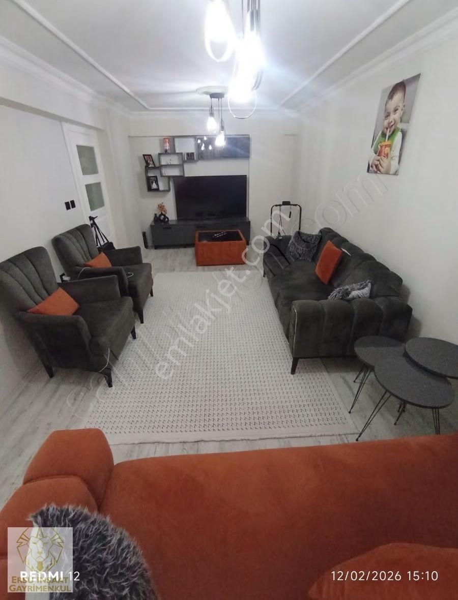 Ersü'den Ordu Cad. Yakını Otopark,asansör,k.mutfak,bakımlı 3+1 - Görsel 11
