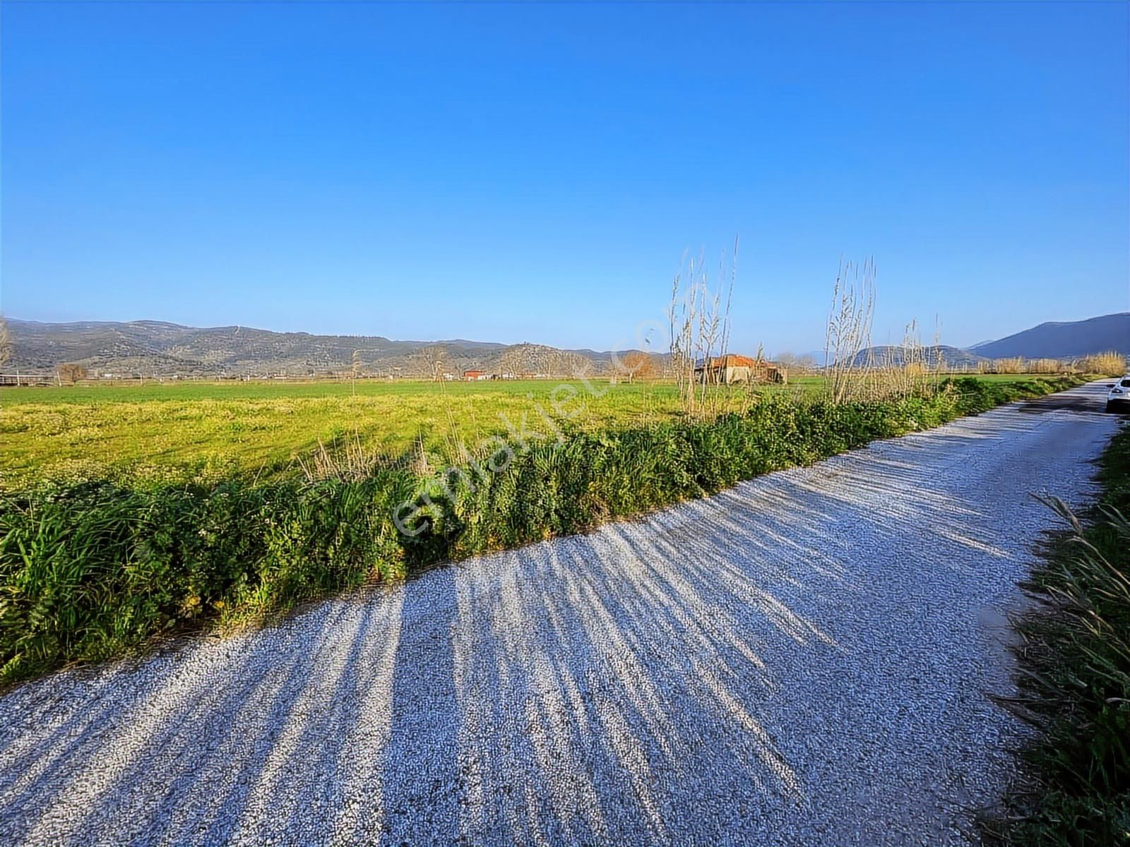 Doğadan Selimiye Merkezde Asfalta Cephe Yapı Koymaya Uygun Arazi - Görsel 21