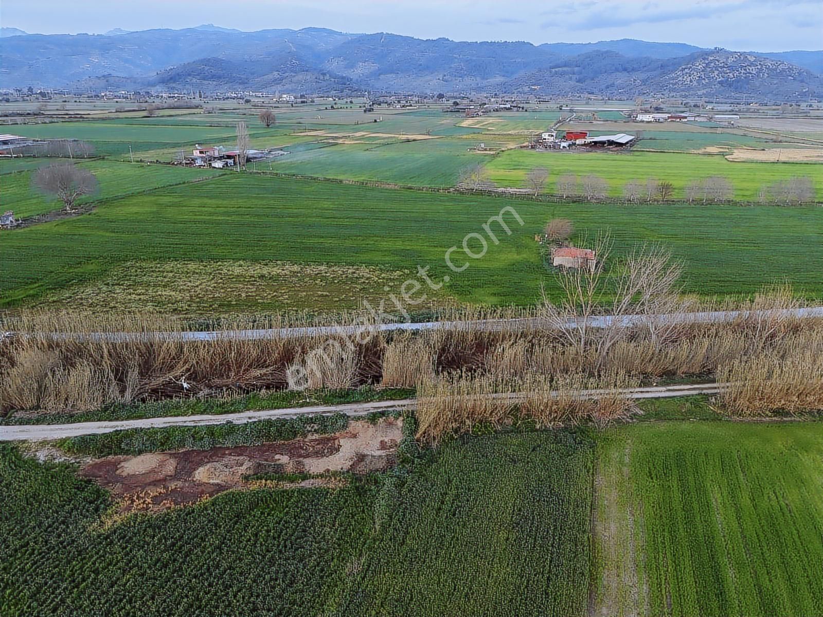 Doğadan Selimiye Merkezde Asfalta Cephe Yapı Koymaya Uygun Arazi - Görsel 23