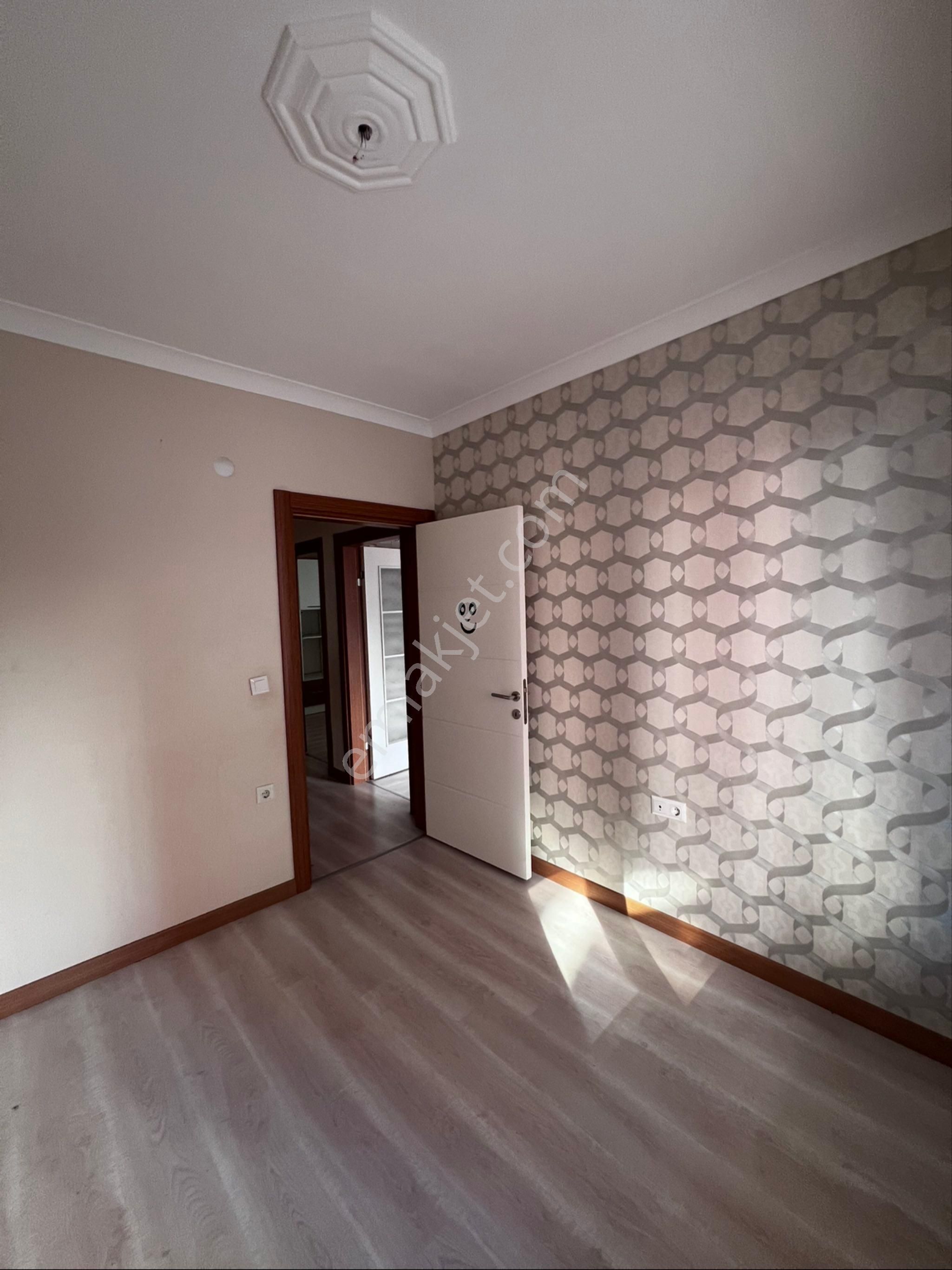 Kiralık 2+1 Daire - Görsel 14