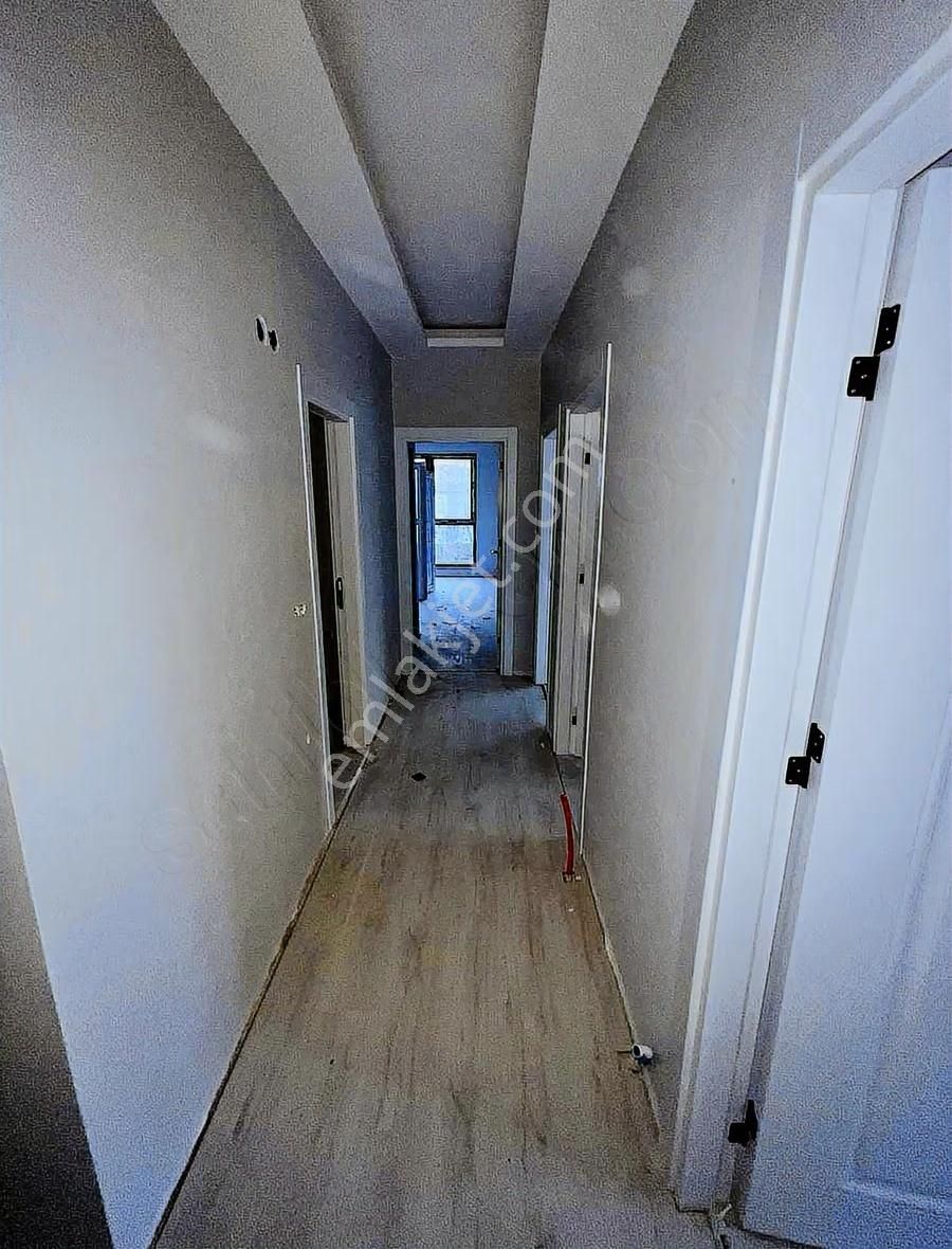 Altıkat Emlaktan Kaçırılmayacak Fiyata 2+1 Şehir Merkezinde - Görsel 6