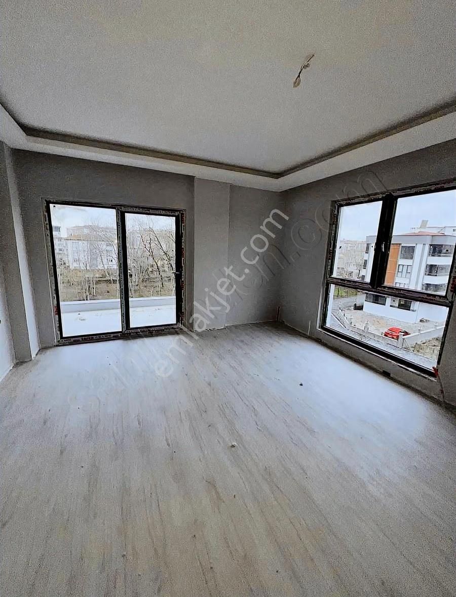 Altıkat Emlaktan Kaçırılmayacak Fiyata 2+1 Şehir Merkezinde