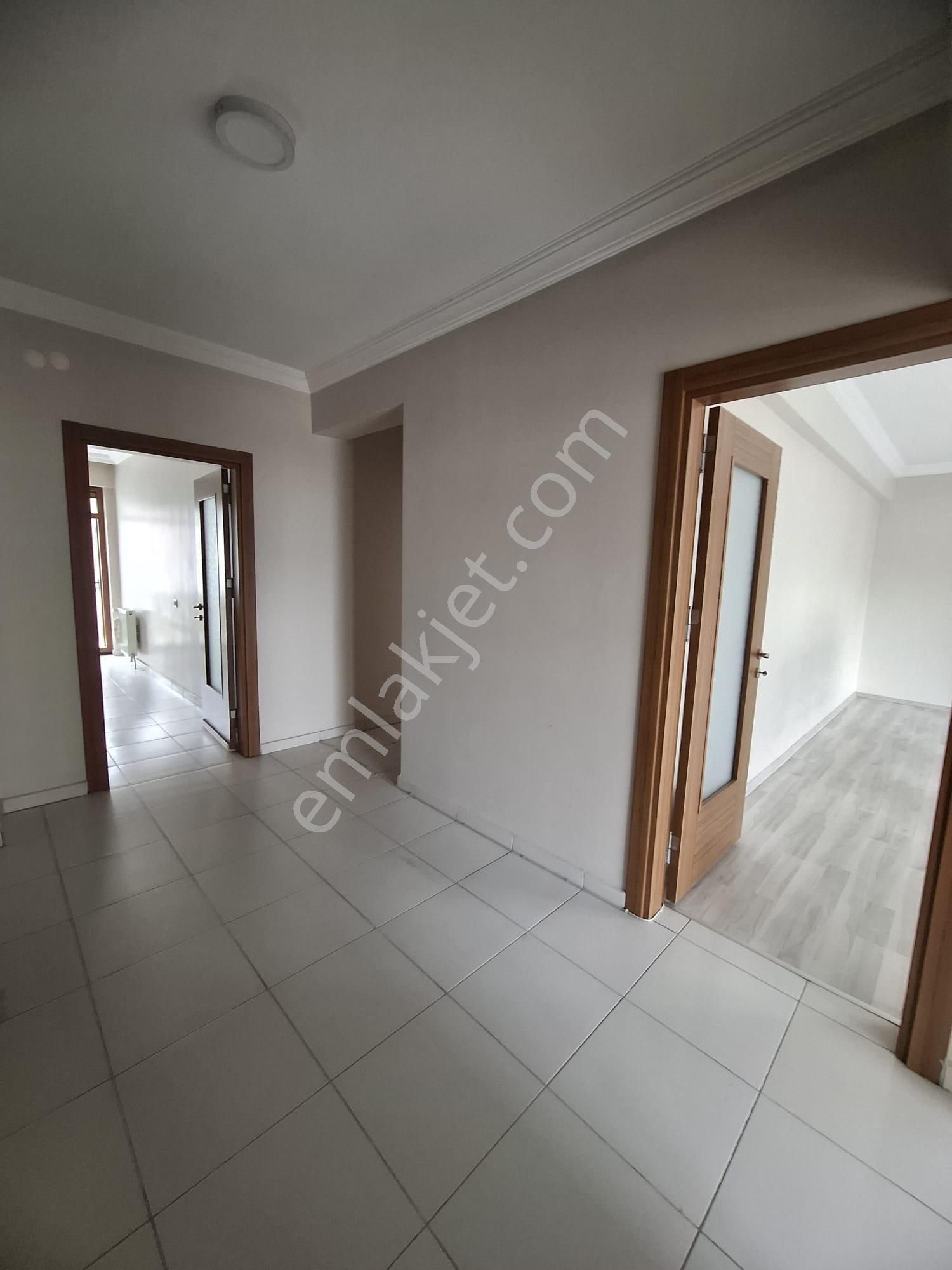 İsa Kavak Gayrimenkul’den Kılınçarslan'da 3+1 Kiralık Daire - Görsel 2