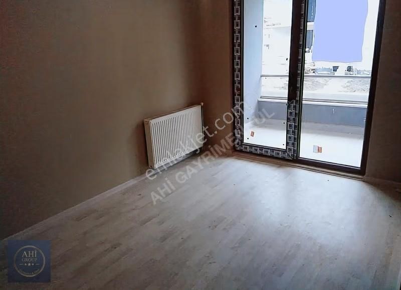 Ahi Group'tan Hendek Yeni Mh'de Satılık 100 M2 / 2+1 Daire - Görsel 10