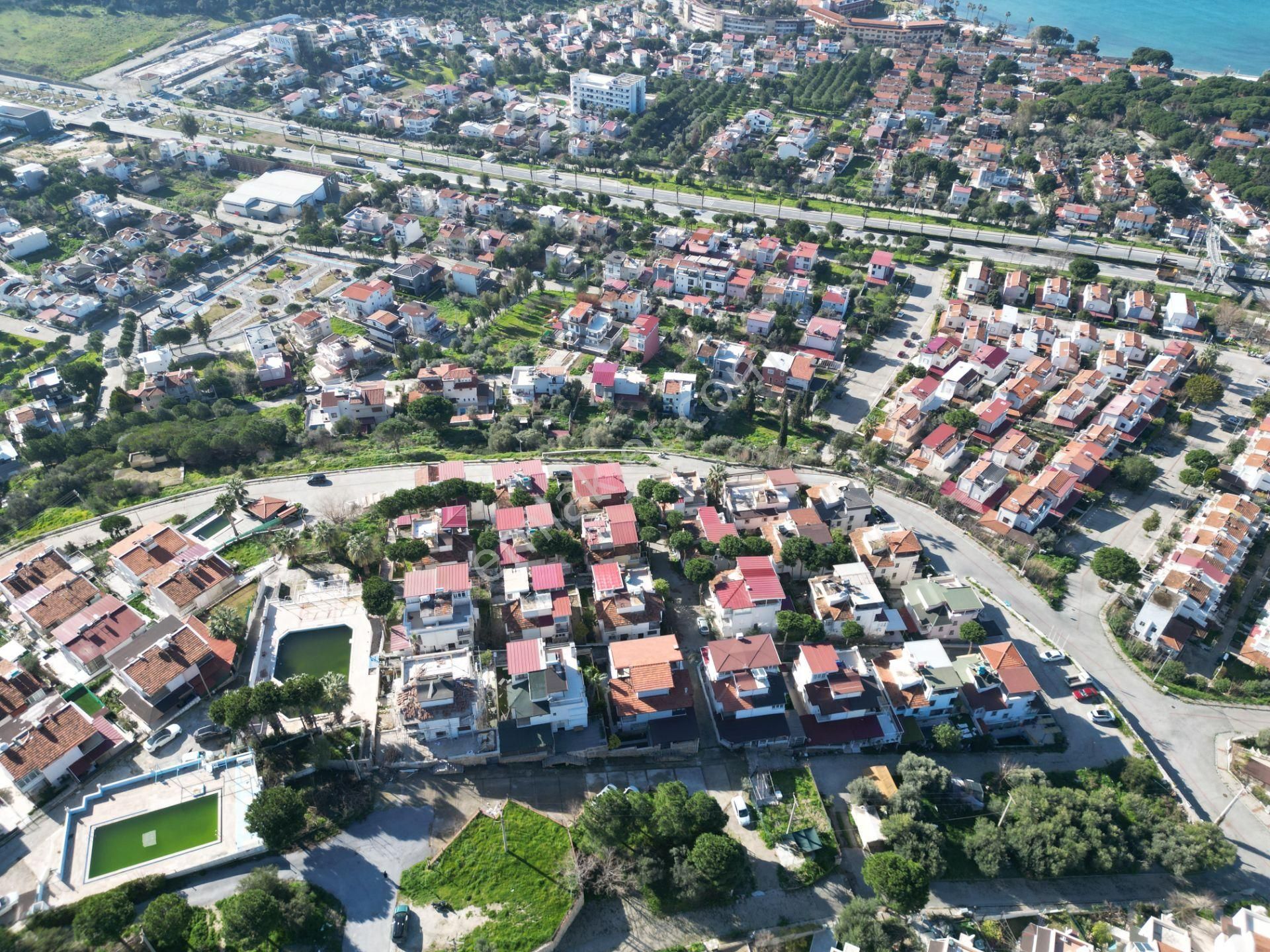 Kuşadası Değırmendere Entelköy Sıtesınde Denız Manzaralı Yazlık - Görsel 4