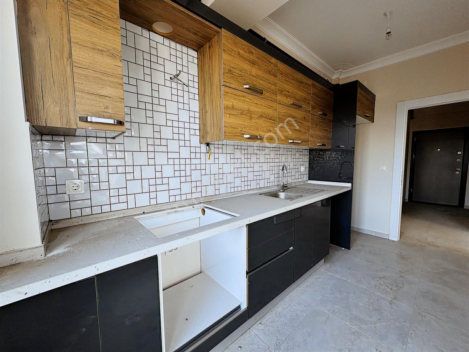 Karabağlar Bozyakada Kiralık 2+1 Sıfır Daire - Görsel 15