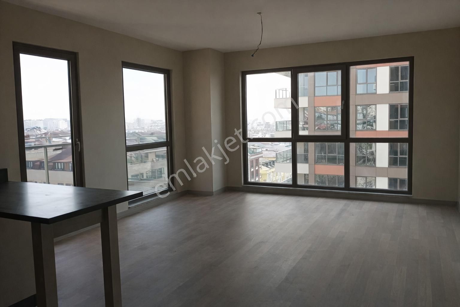 Çekmeköy Mehmet Akif Mah Ağaoğlu Çekmeköy Park 1+1 Kiralık Daire