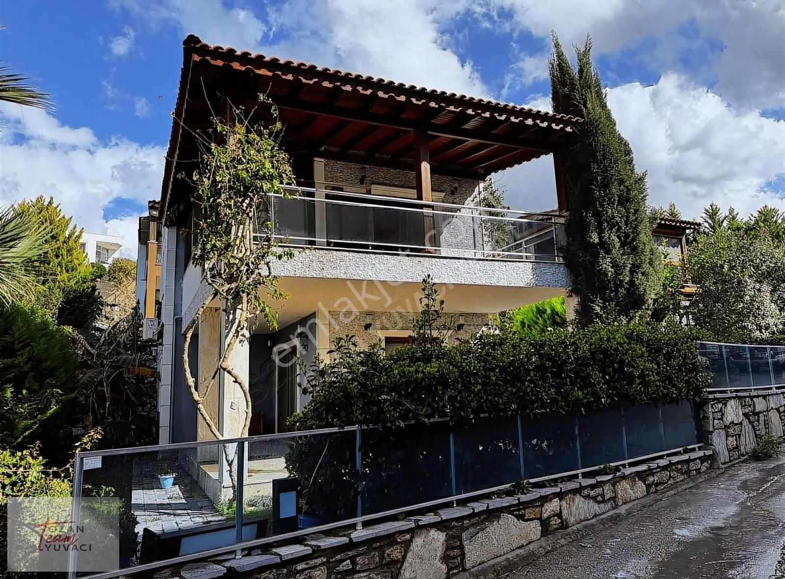 Güllük Te Denize 50 Metre Satılık 3+1 Villa - Görsel 18