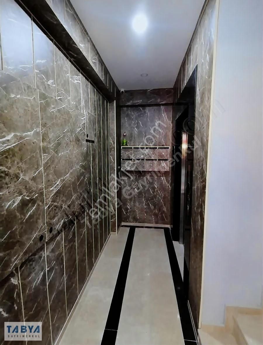 Metroya Yakın Mesafede Eşyalı Kiralık 1+1 - Görsel 20
