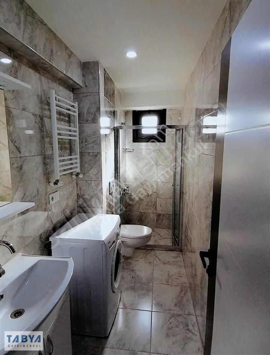 Metroya Yakın Mesafede Eşyalı Kiralık 1+1 - Görsel 9
