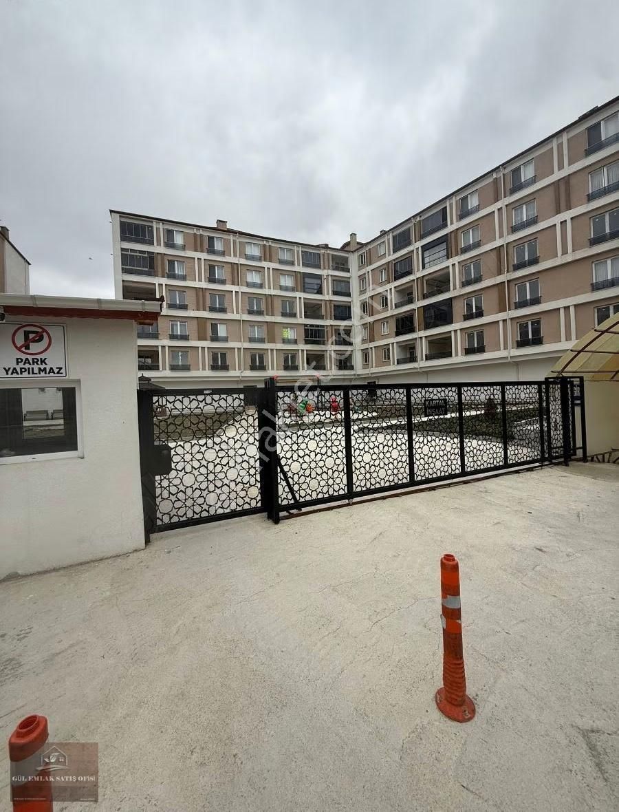 Gül Emlaktan Satılık 3+1 Büyük Lüx Daire Altınevlerde 2kat