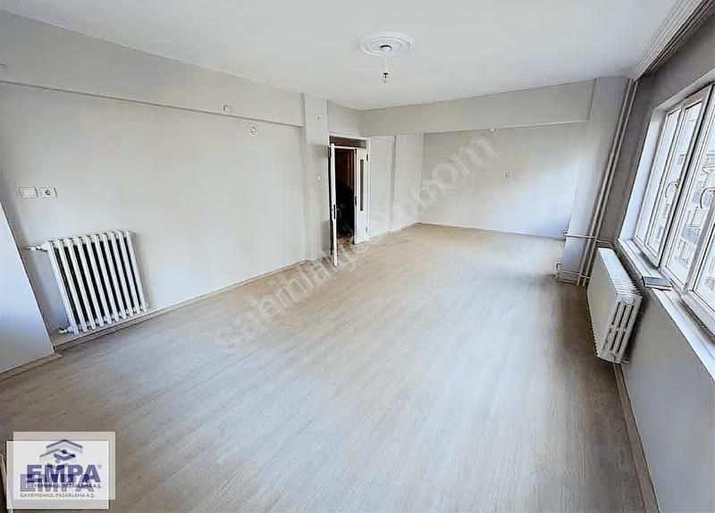 Empa'dan Basınşehitleri Cad. 2+1 110m² Bakımlı Kiralık Daire - Görsel 4