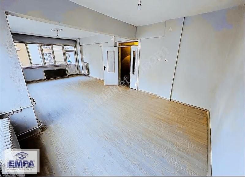 Empa'dan Basınşehitleri Cad. 2+1 110m² Bakımlı Kiralık Daire - Görsel 9