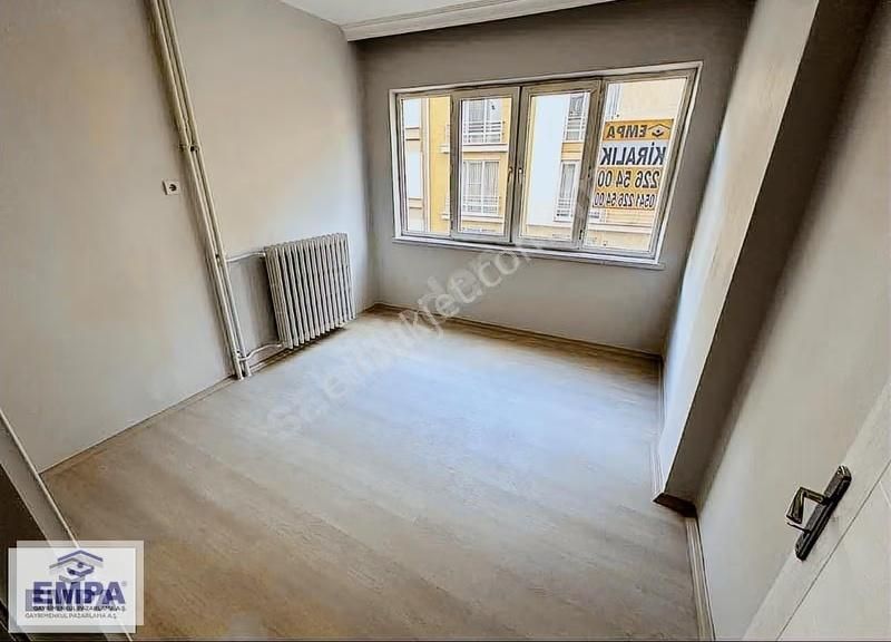 Empa'dan Basınşehitleri Cad. 2+1 110m² Bakımlı Kiralık Daire - Görsel 12