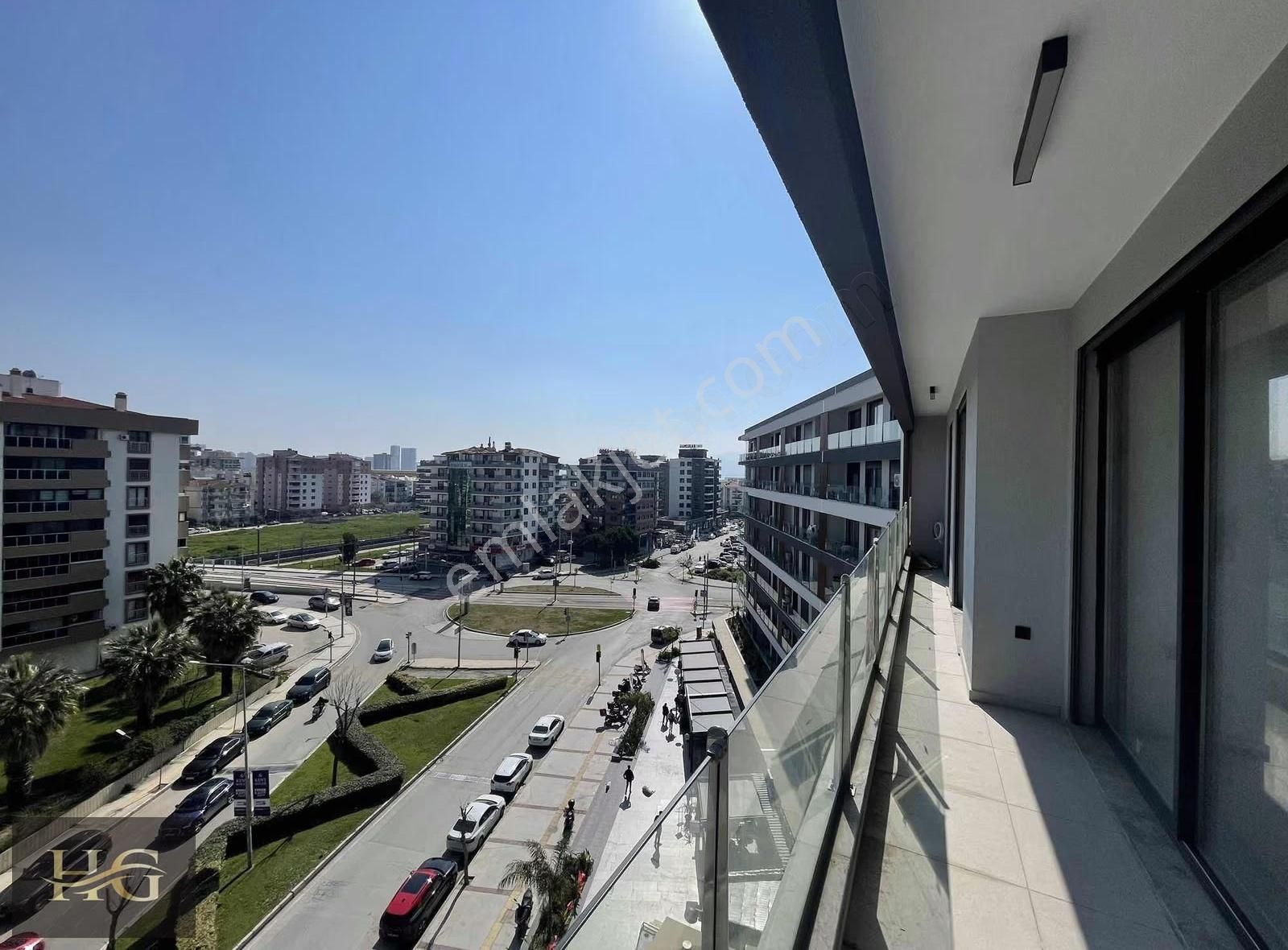 Acıbadem Hastanesi Yakını, Tramvay Yolunda Sıfır Lüks Daire - Görsel 8