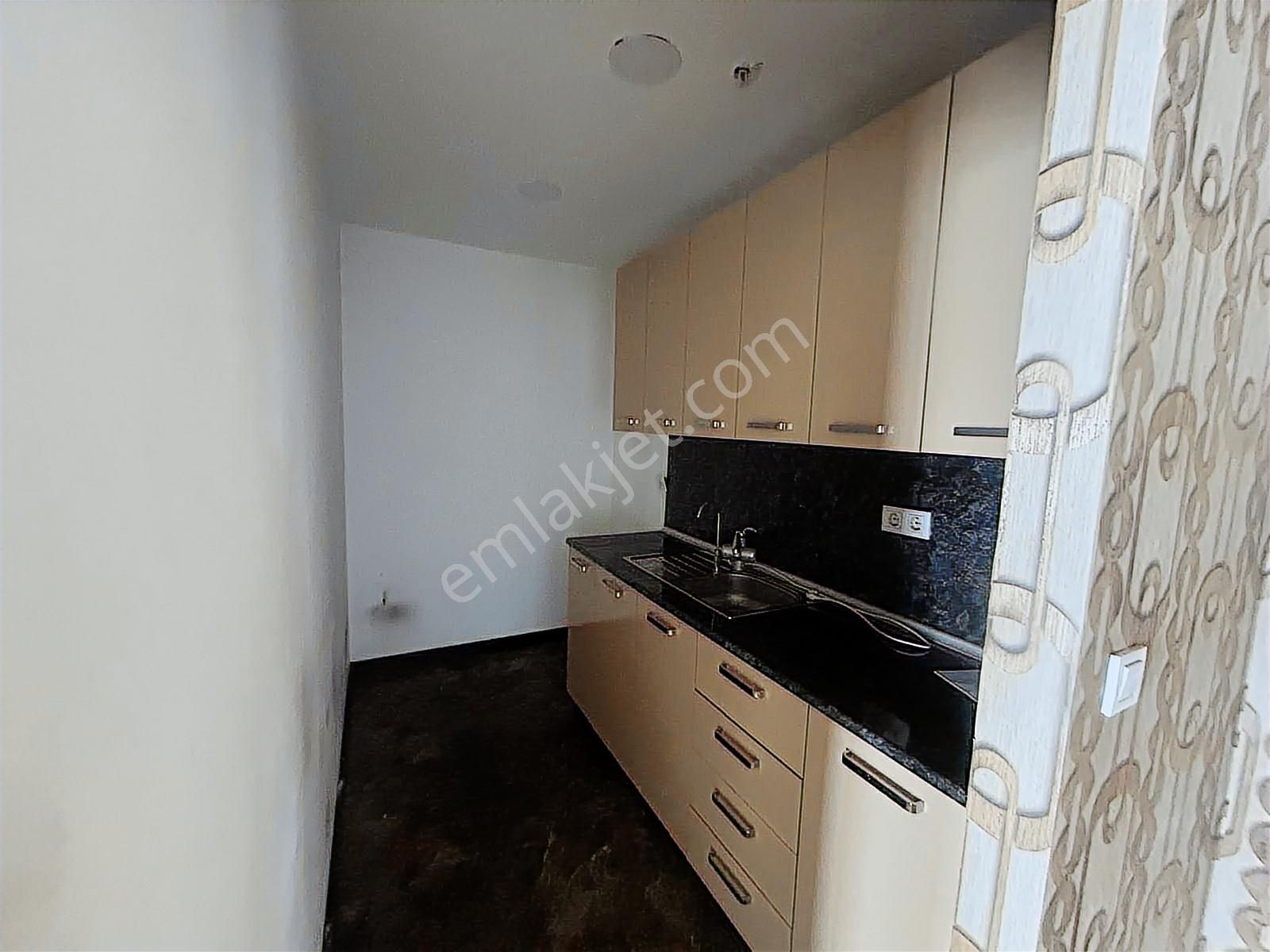 İkitelli Osb Beyaz Tower'da Dükkan - Görsel 6