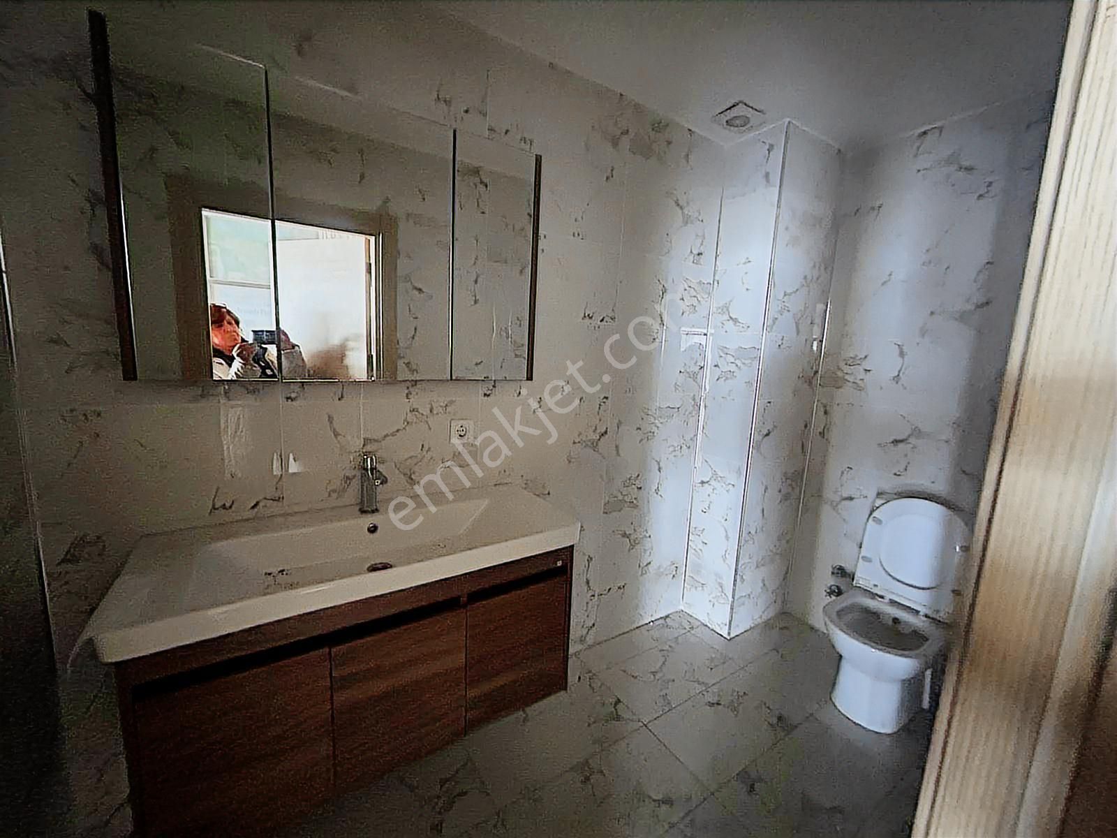 İkitelli Osb Beyaz Tower'da Dükkan - Görsel 19