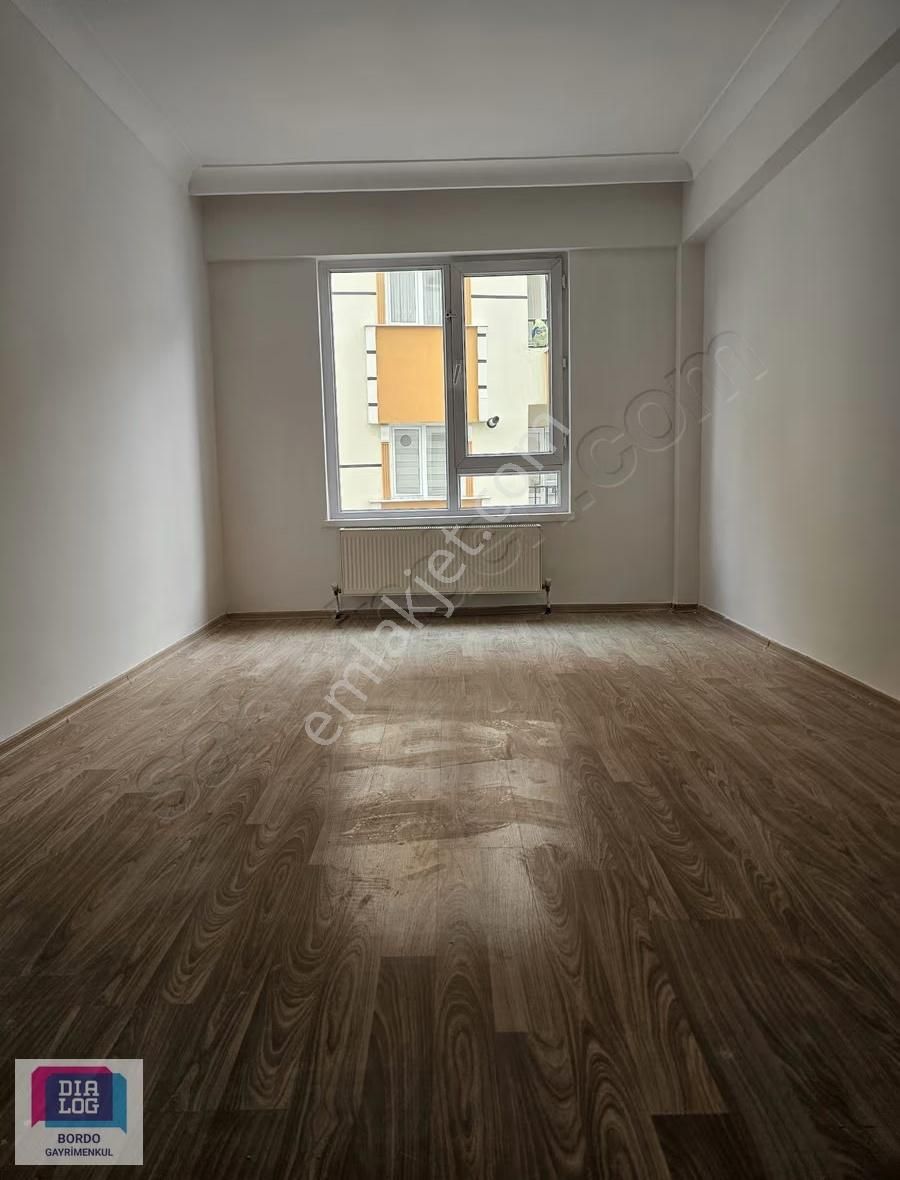 Topcu Mah.de 2+1 Y.giriş Yeni Bina Guney Batı Geniş Daire - Görsel 25