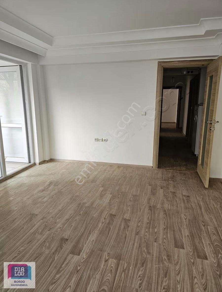 Topcu Mah.de 2+1 Y.giriş Yeni Bina Guney Batı Geniş Daire - Görsel 14