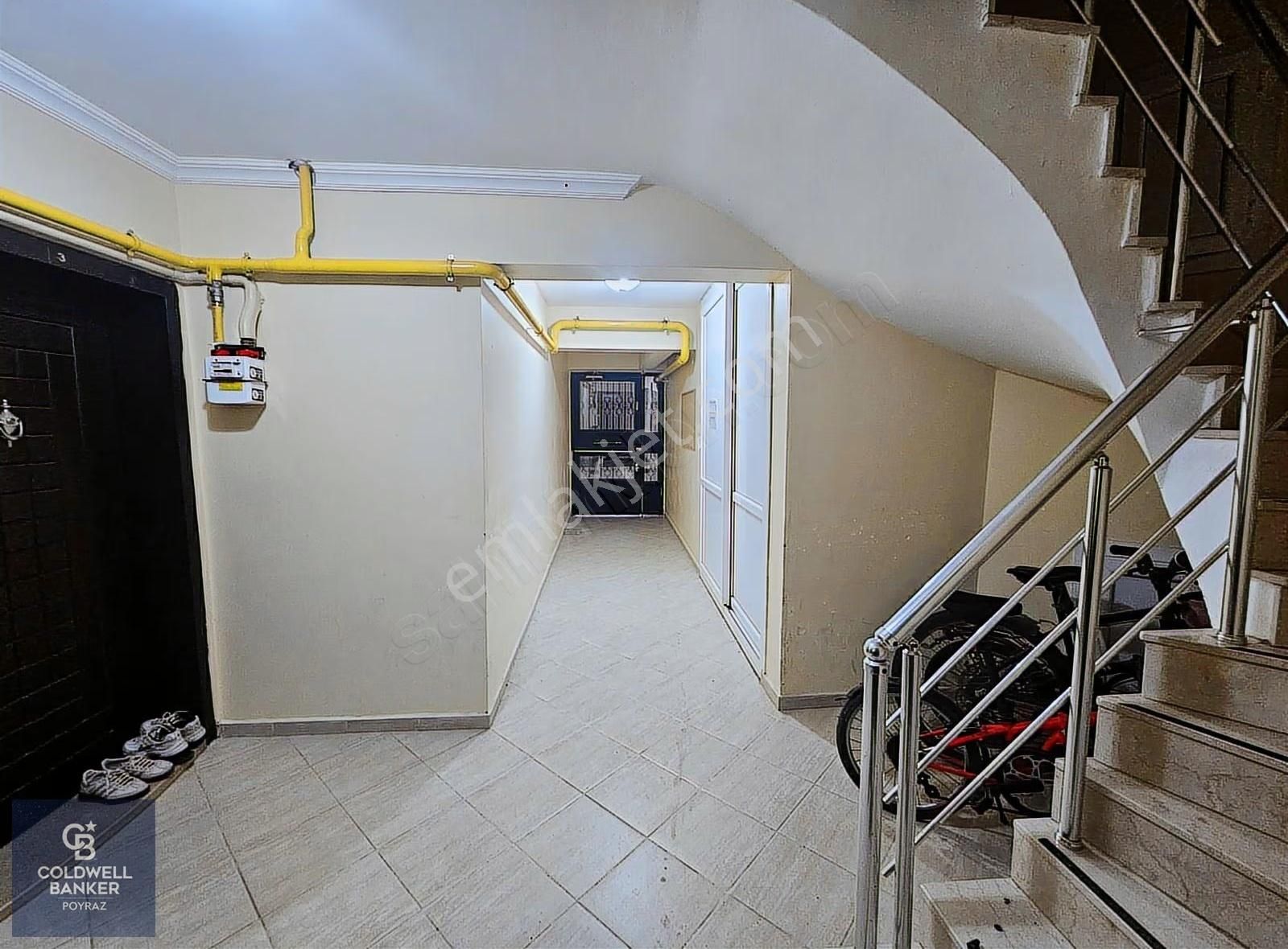 Menderes Merkezde Satılık 130 M2 3+1 Geniş Daire - Görsel 26