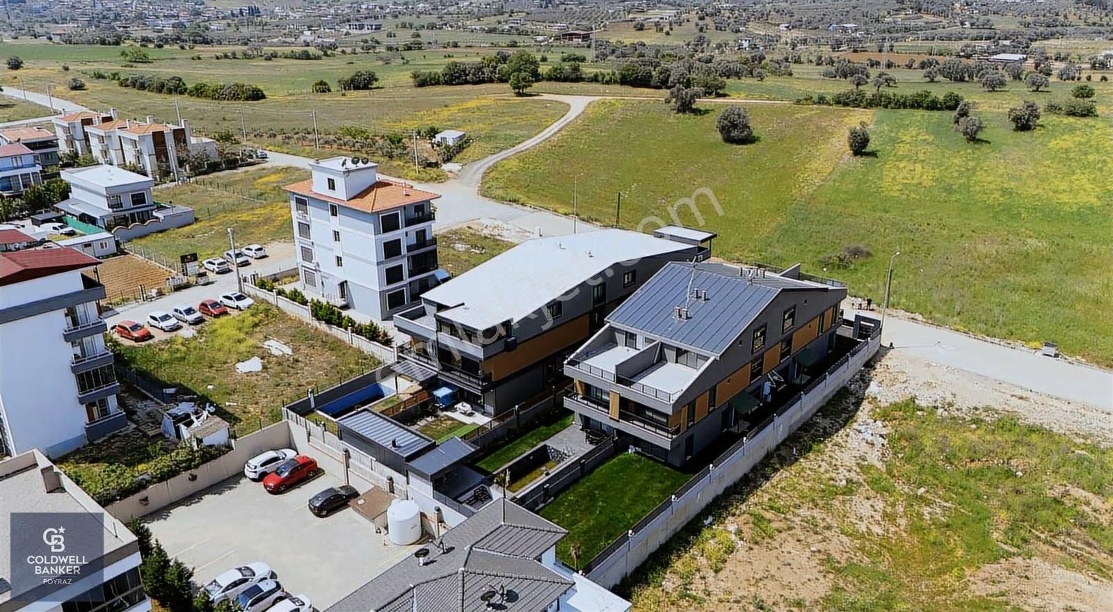 Menderes Coldwell Banker Poyraz'dan Barbaros'ta 270m2 Villa... - Görsel 29