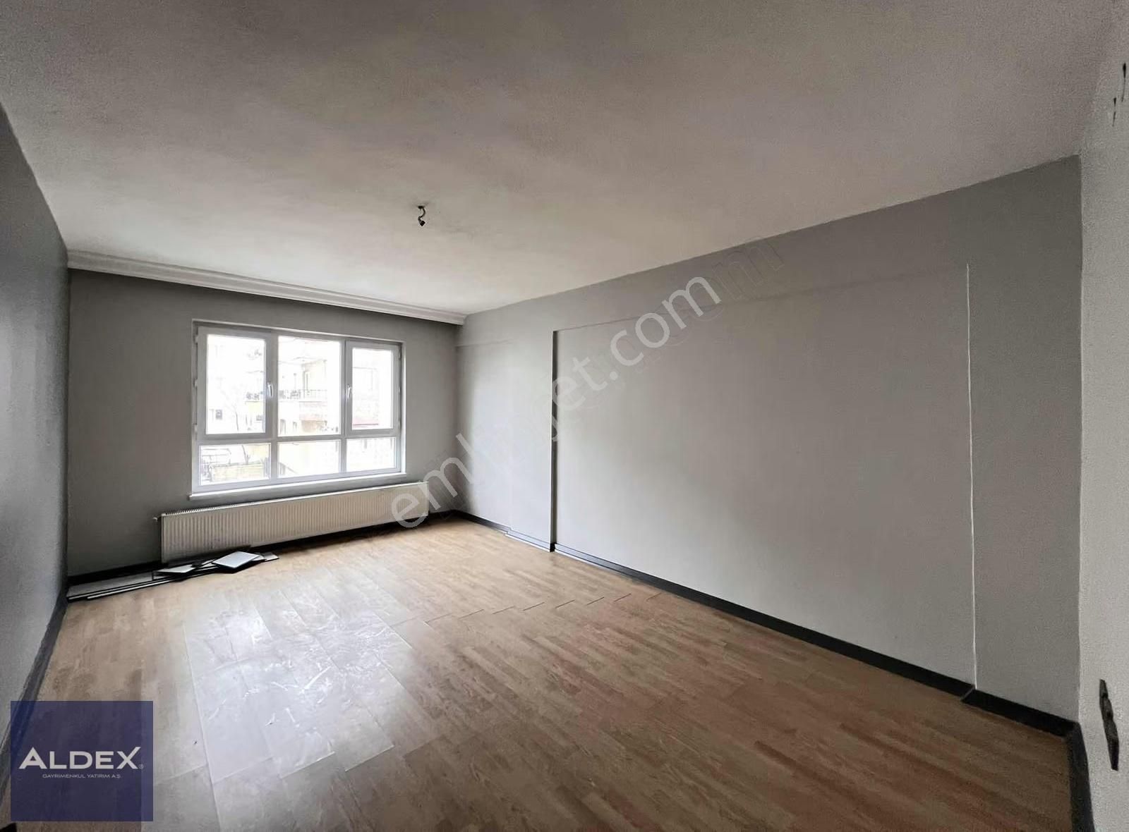 30 Ağustos Mah. 3+1 Ara Katta Yapılı Satılık Fırsat Daire - Görsel 4