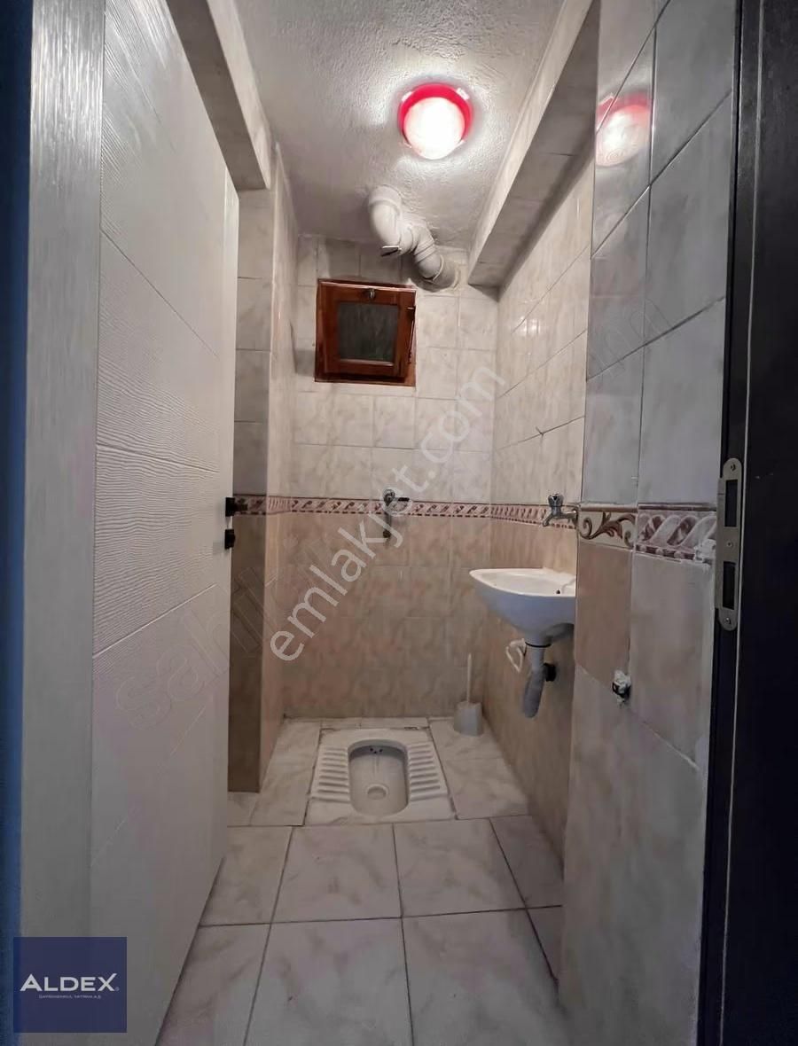 30 Ağustos Mah. 3+1 Ara Katta Yapılı Satılık Fırsat Daire - Görsel 13