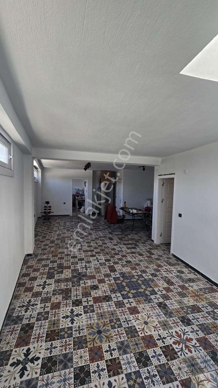 İzmir Torbalı İnönü Mahallesinde 7+2 Muhteşem Villa - Görsel 12