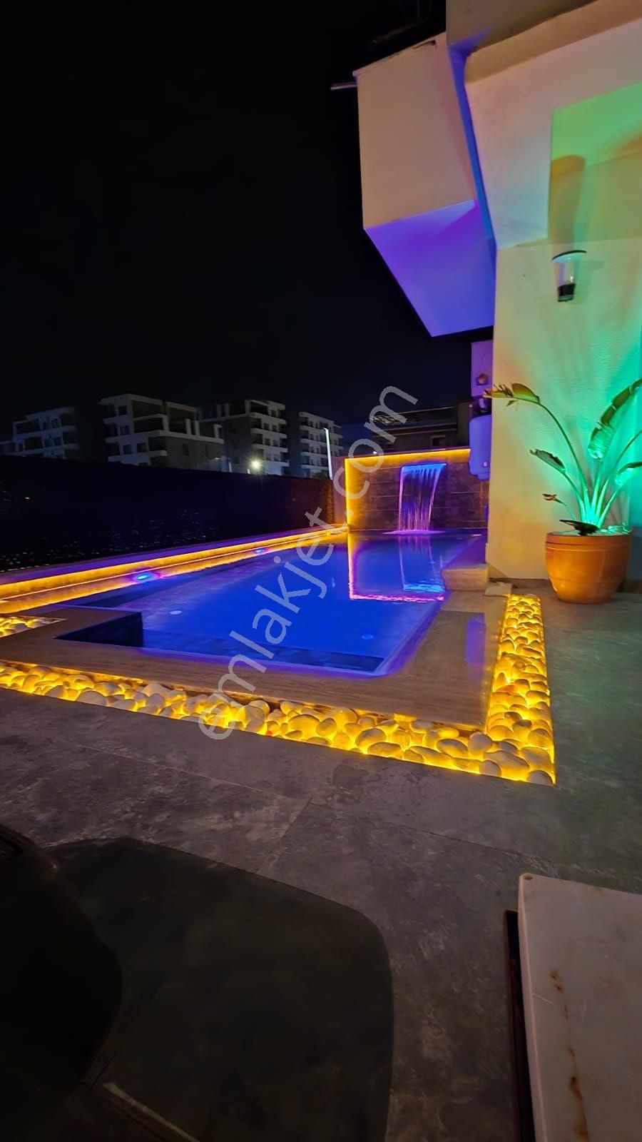 İzmir Torbalı İnönü Mahallesinde 7+2 Muhteşem Villa - Görsel 7