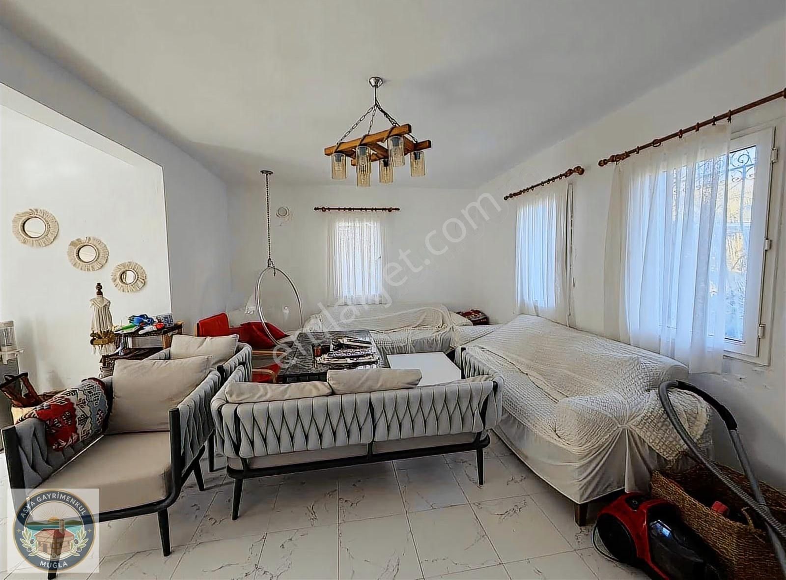 Bodrum Küçükbükte Kiralık Müstakil Villa Sahile 50 Mere - Görsel 15