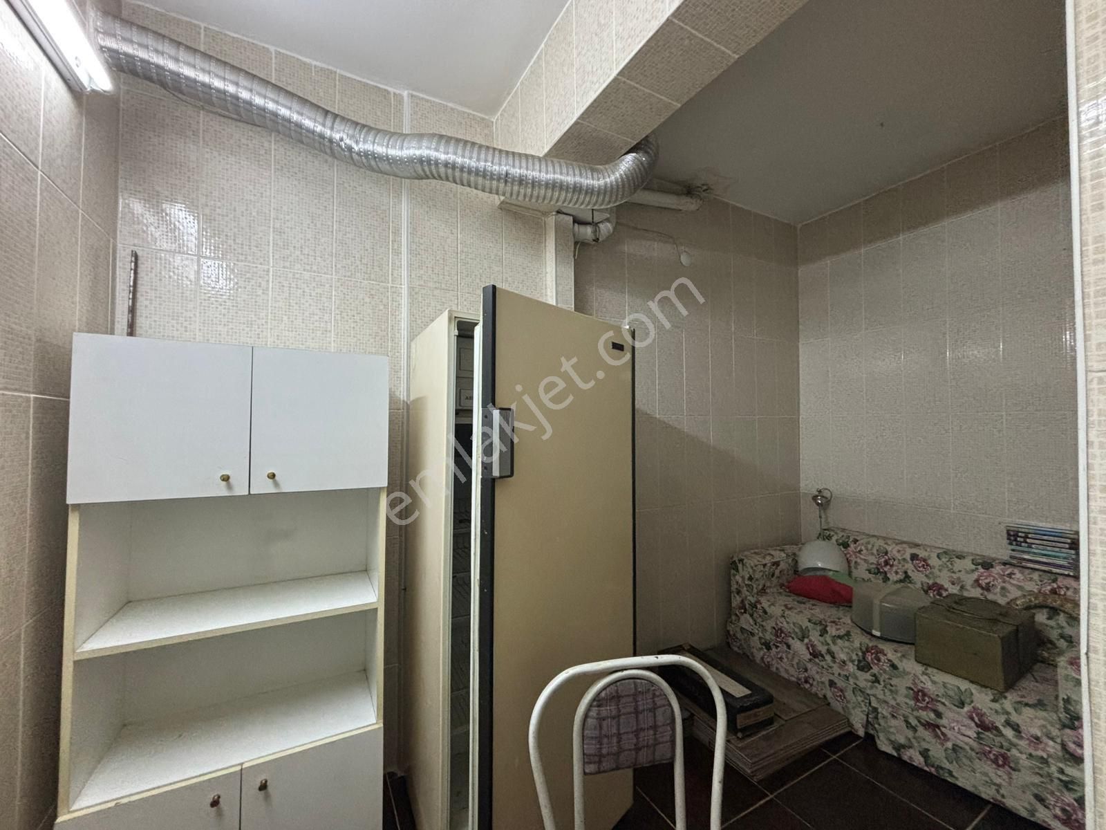 Alsancak Kahramanlarda Bacalı Wc’li 47m2 Kiralık Dükkan - Görsel 7