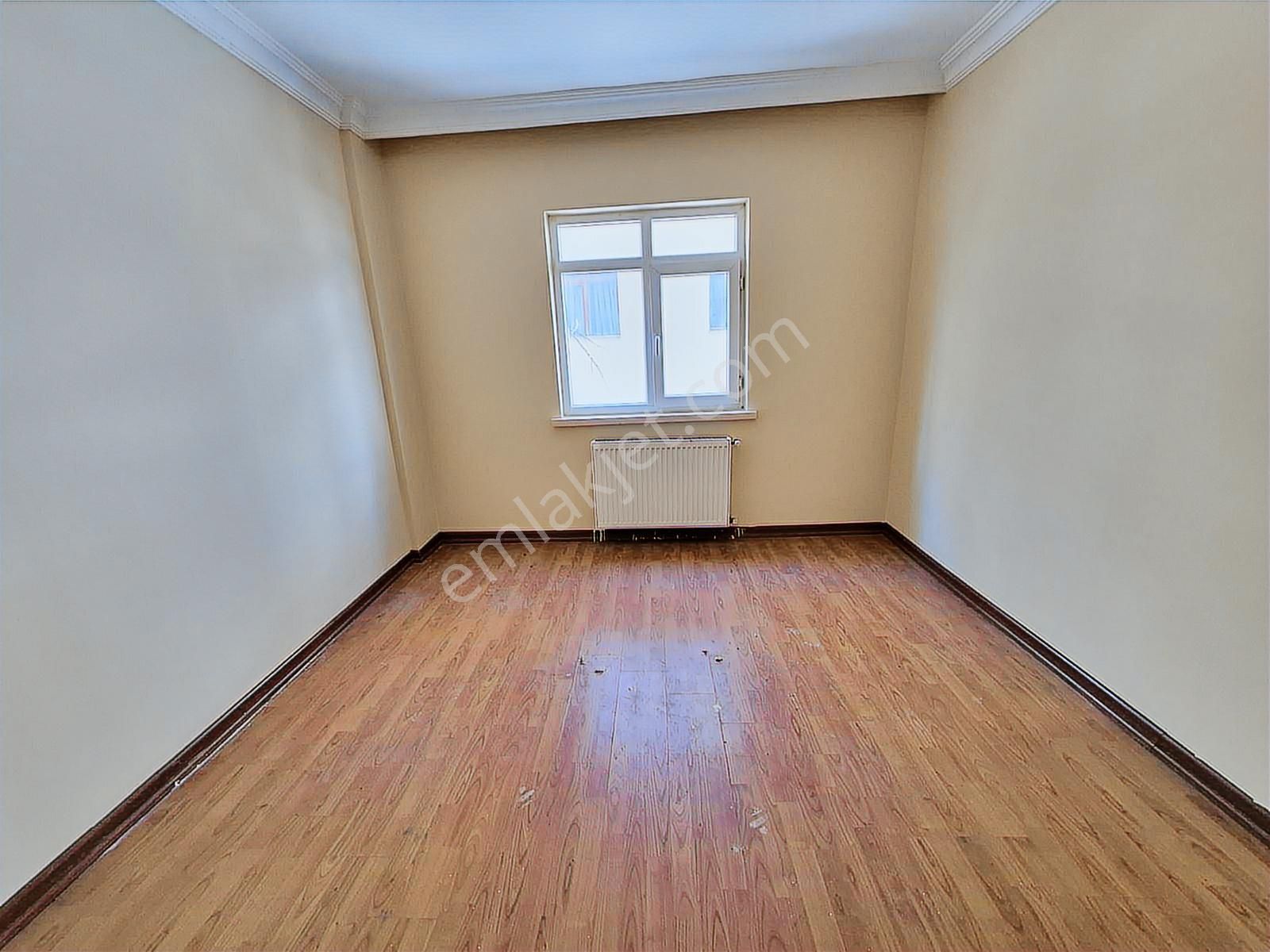 Murat Türkmen'den Etimesgut_merkezde Çarşı_içinde Kiralık_3+1 - Görsel 11