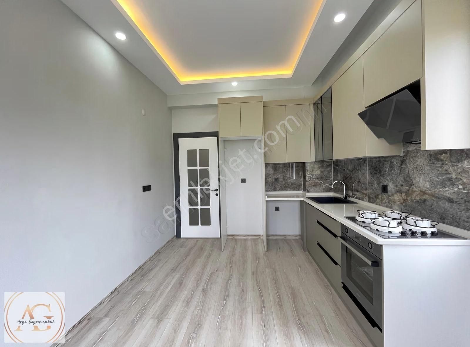 Akçay'da Bahçeli Lüks 2+1 Daire - Arya Gayrimenkul - Görsel 13