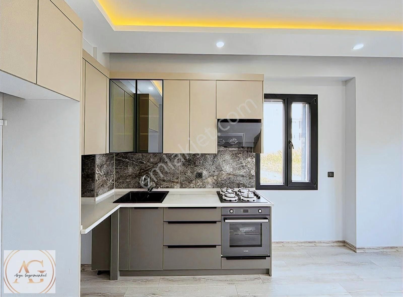 Akçay'da Bahçeli Lüks 2+1 Daire - Arya Gayrimenkul - Görsel 35