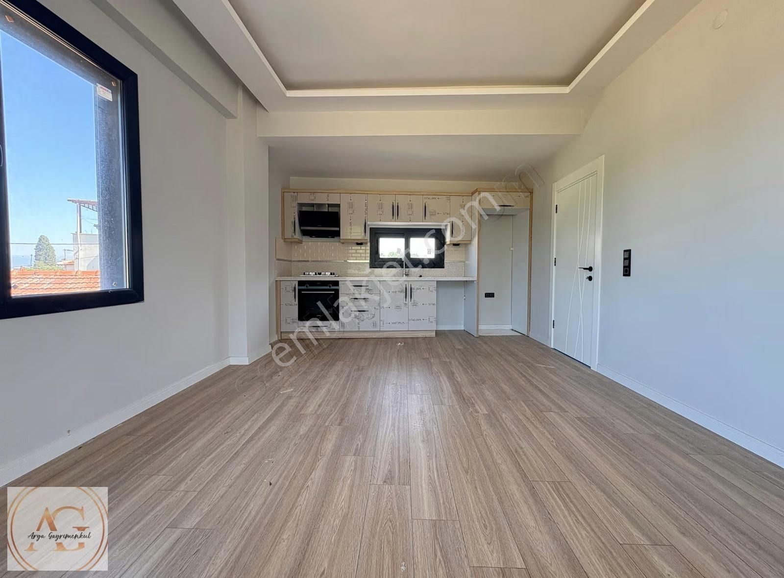 Güre'de Kazdağları Manzaralı, 2+1 Satılık Daire