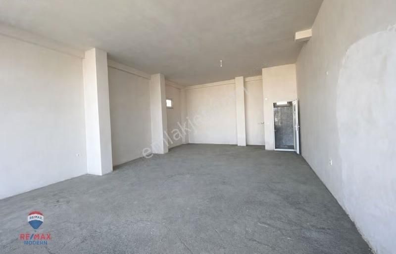 Tekkeköy Kutlukentte Cadde Üzeri Satılık Dükkan - Görsel 11