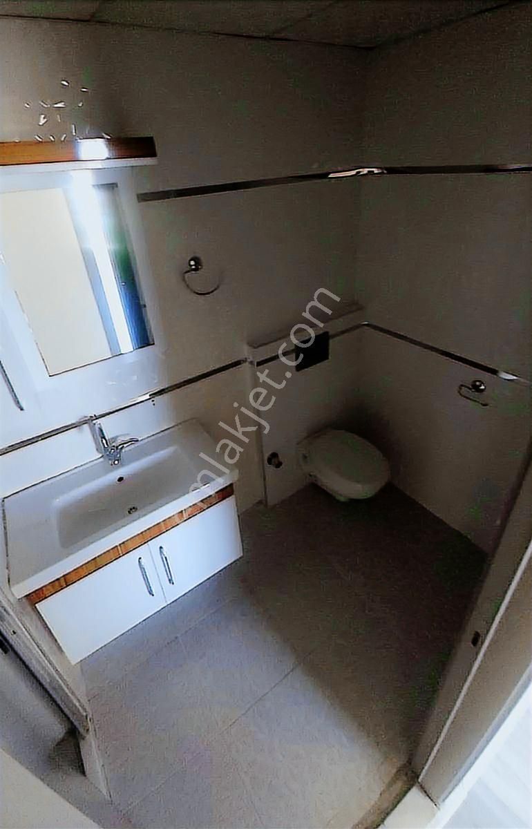 100.yıl Diş Hast.yanı Site İçi Satılık 3+1 Genç Daire - Görsel 12