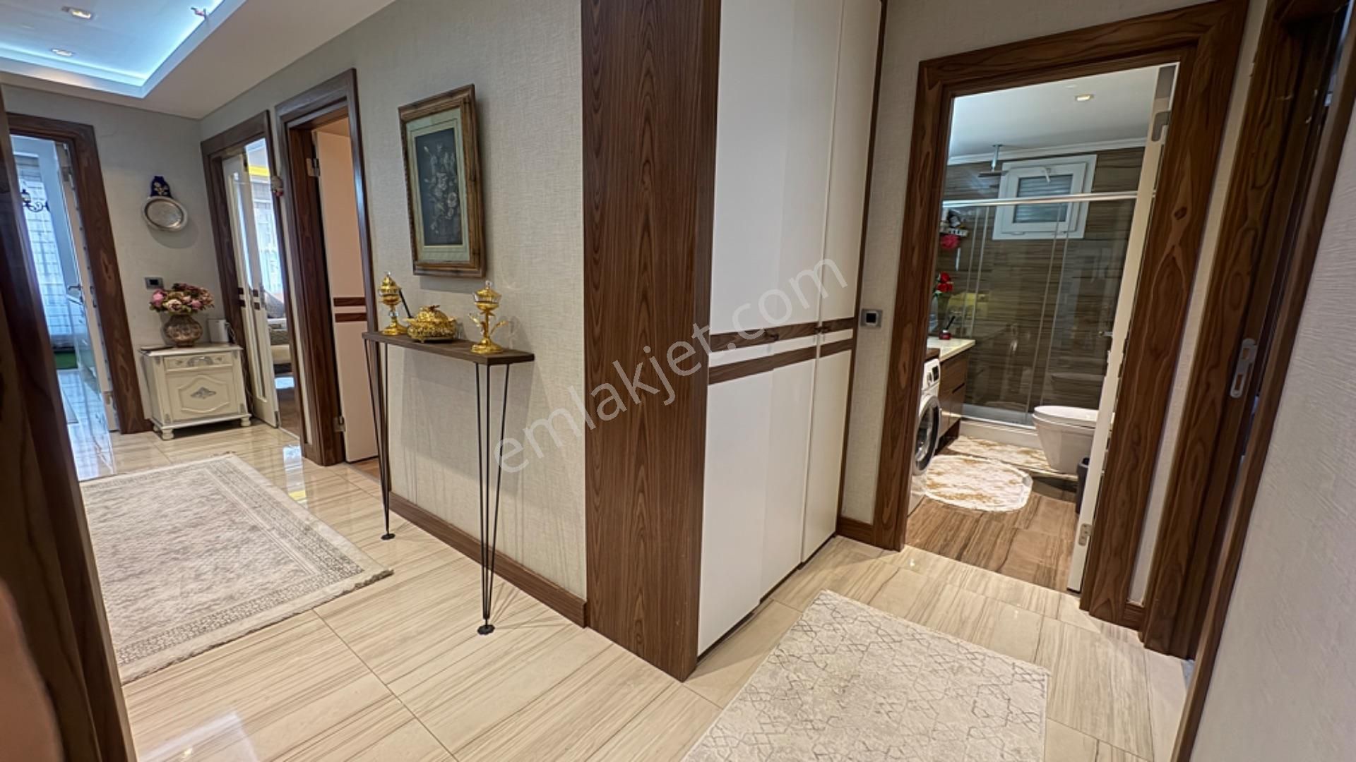 Mollateam Bayrampaşa Gülpark Yuvam Evleri’nde Havuz Yanı Kış Bahçeli Prestijli Satılık 3+1 - Görsel 20