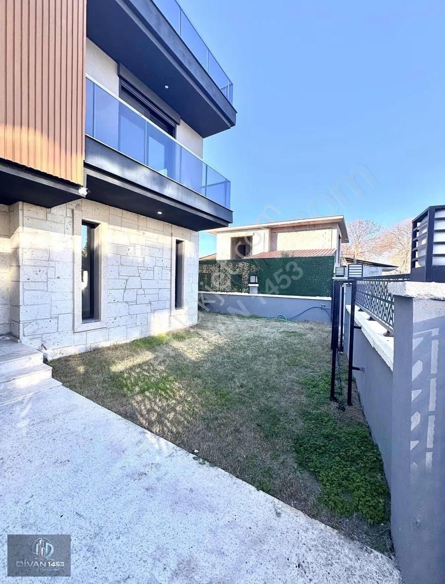 Kuşçular 'da 5+1 Havuzlu Muhteşem Villa - Görsel 17