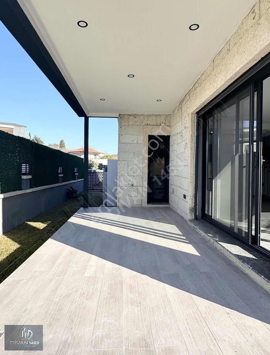 Kuşçular 'da 5+1 Havuzlu Muhteşem Villa - Görsel 18