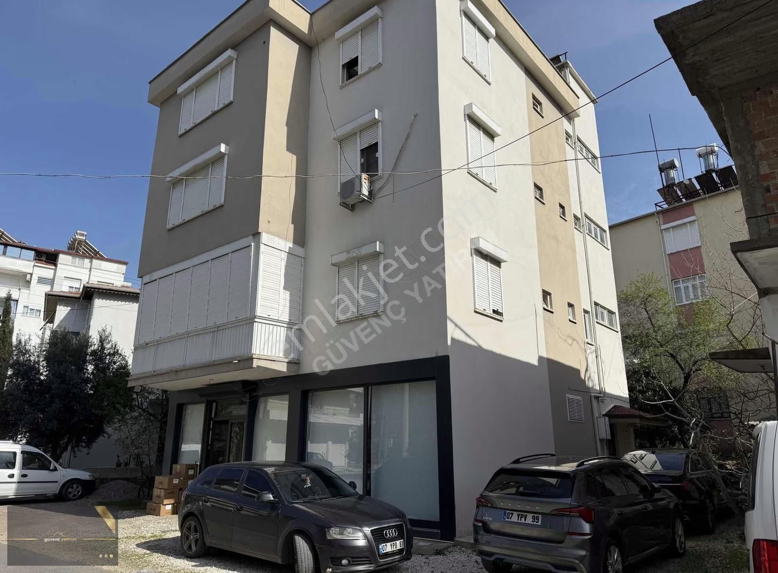 Serik Merkez Mh. Geniş Oturum 2+1 Çarşı Merkezde Kiralık Daire - Görsel 13