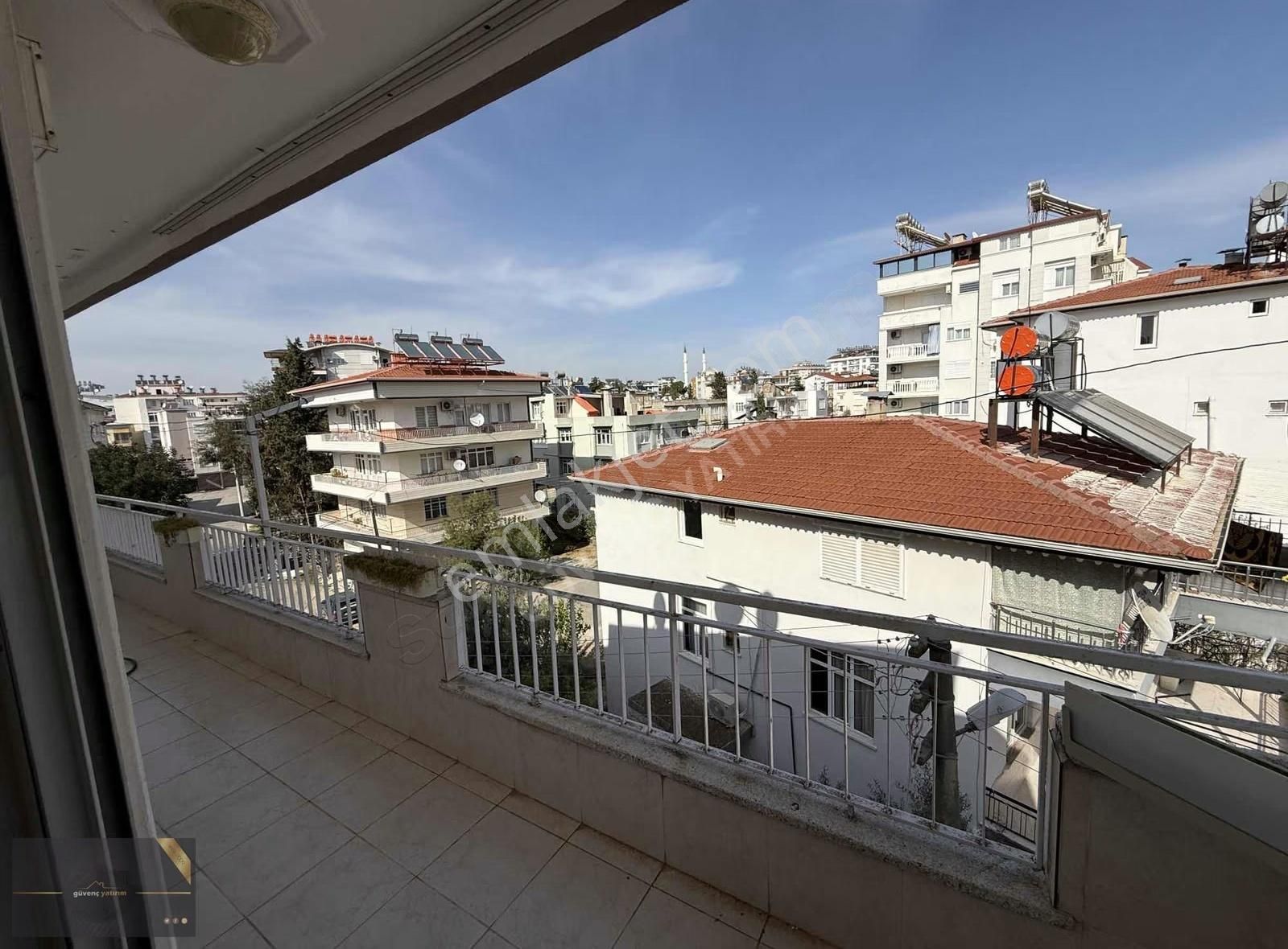 Serik Merkez Mh. Geniş Oturum 2+1 Çarşı Merkezde Kiralık Daire - Görsel 5