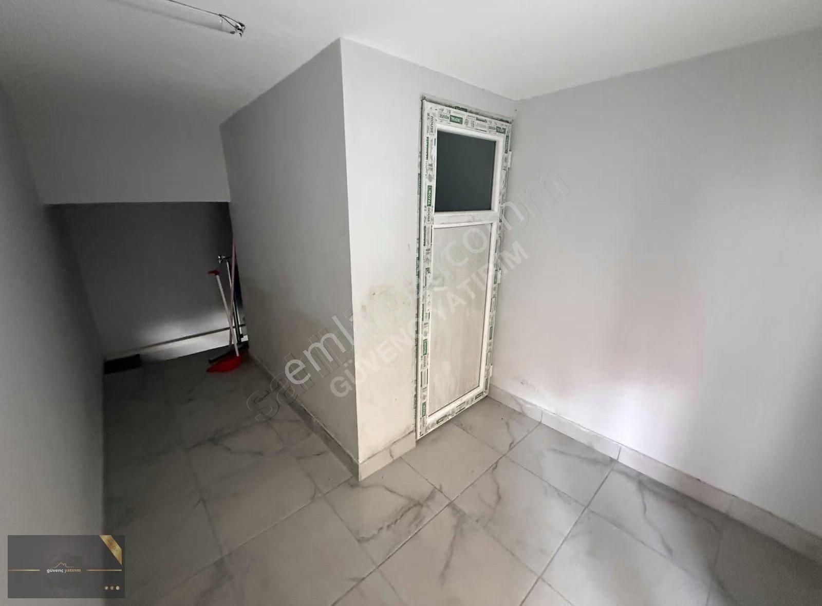Serik Kökez Mh. Çınaraltında Çarşı Merkezde Satılık Dükkan - Görsel 9