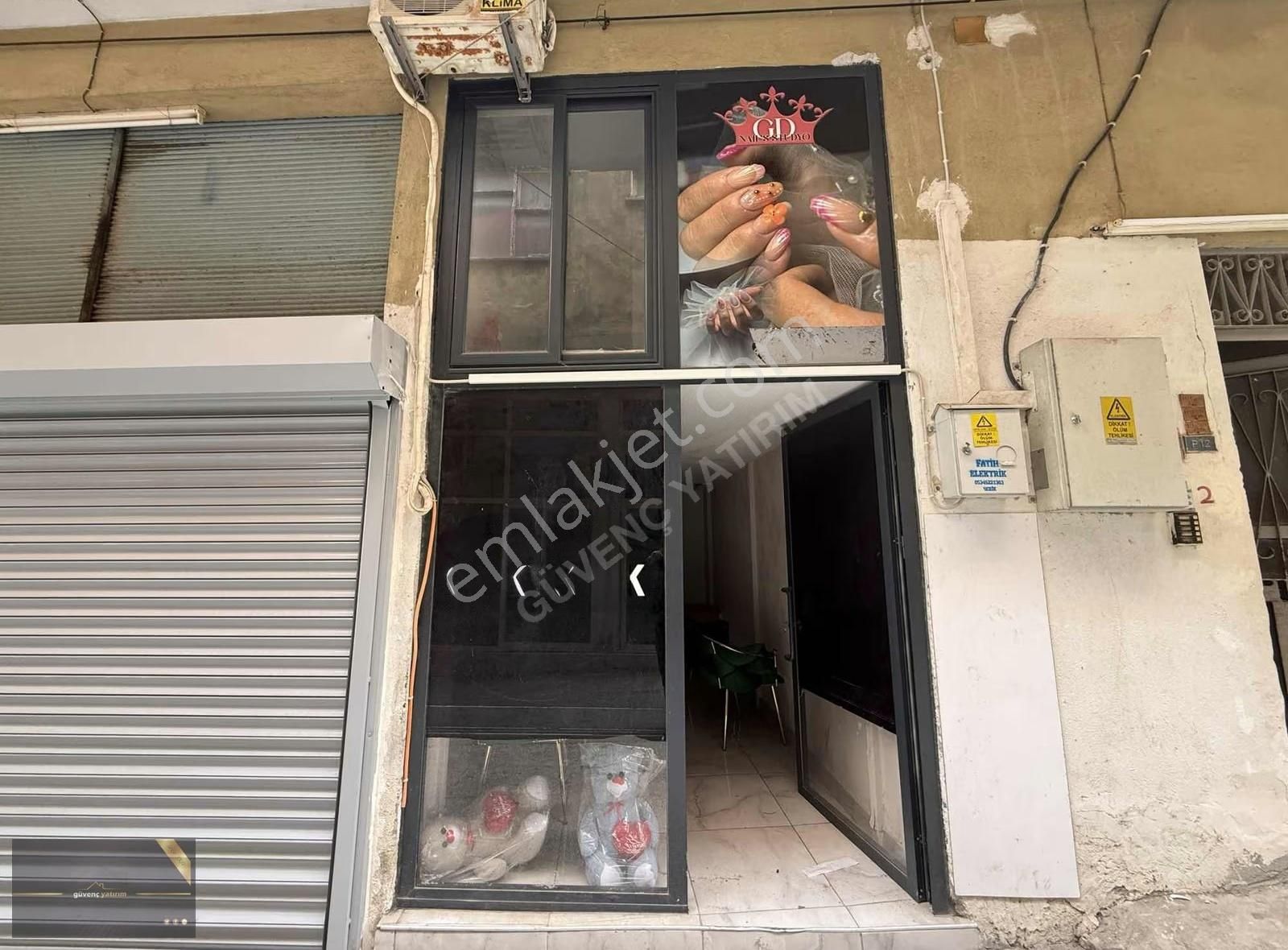 Serik Kökez Mh. Çınaraltında Çarşı Merkezde Satılık Dükkan