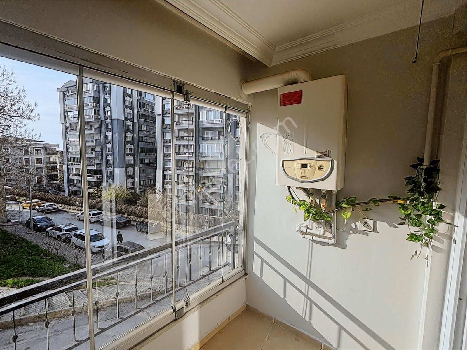 İzmir Buca Kozağaç Mah. Satılık Önü Açık Ferah 3+1 Daire - Görsel 15