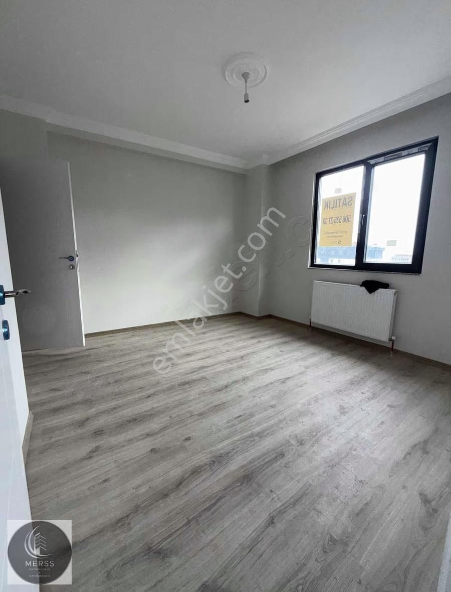 Sultanbeyli Necıpfazılda 4+1 Üst Dubleks Satılıktır - Görsel 5