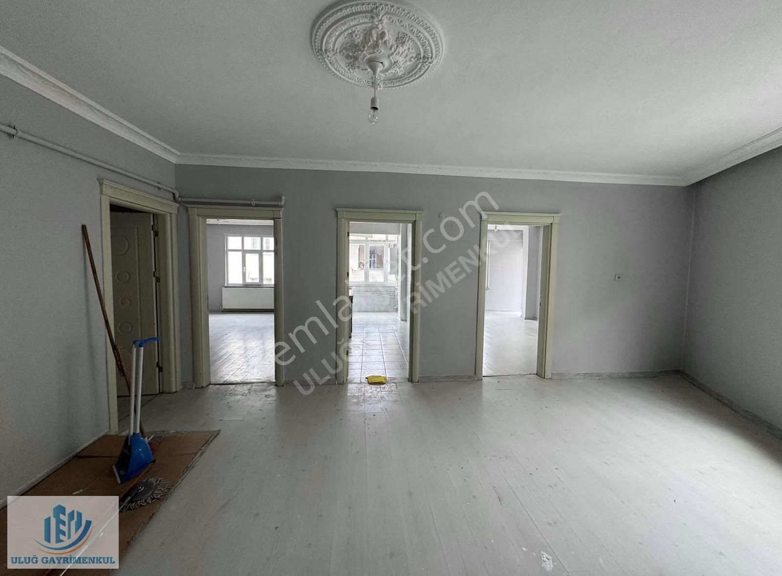 Arnavutköy İslam Bey'de Kiralık 2+1 Daire 150m² - Görsel 28