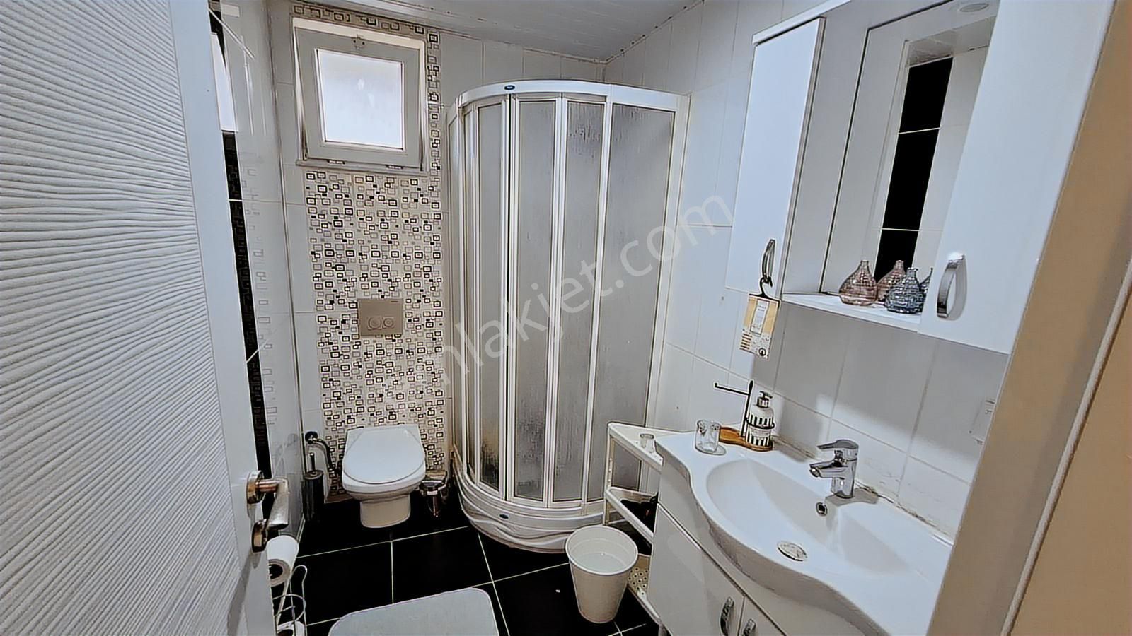 Turyap Evşen'den 2+1 Eşyalı D Kombili K Otoparklı - Görsel 22