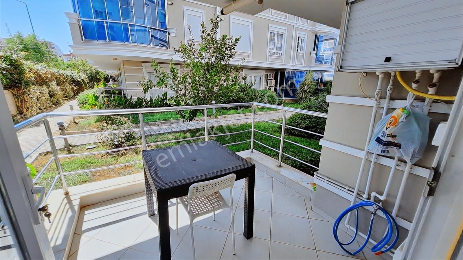 Turyap Evşen'den 2+1 Eşyalı D Kombili K Otoparklı - Görsel 2